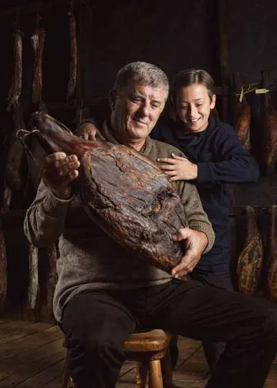 Njeguški pršut (national food)